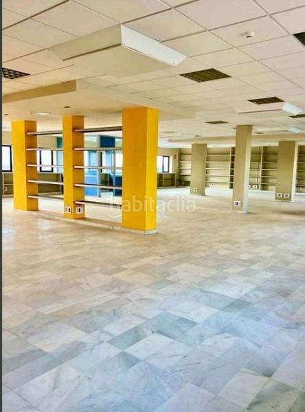 Foto de080967-5168-4ec6-9bd0-8f1c1622fd80. Rent building in Pisa Mairena del Aljarafe