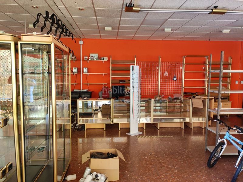 Foto 64344ec3-20fe-42c7-bb50-e246c51c3184. Local comercial a Lepanto Mairena del Aljarafe