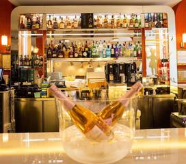 Location Local commercial  Jimios. Cafeteria bar