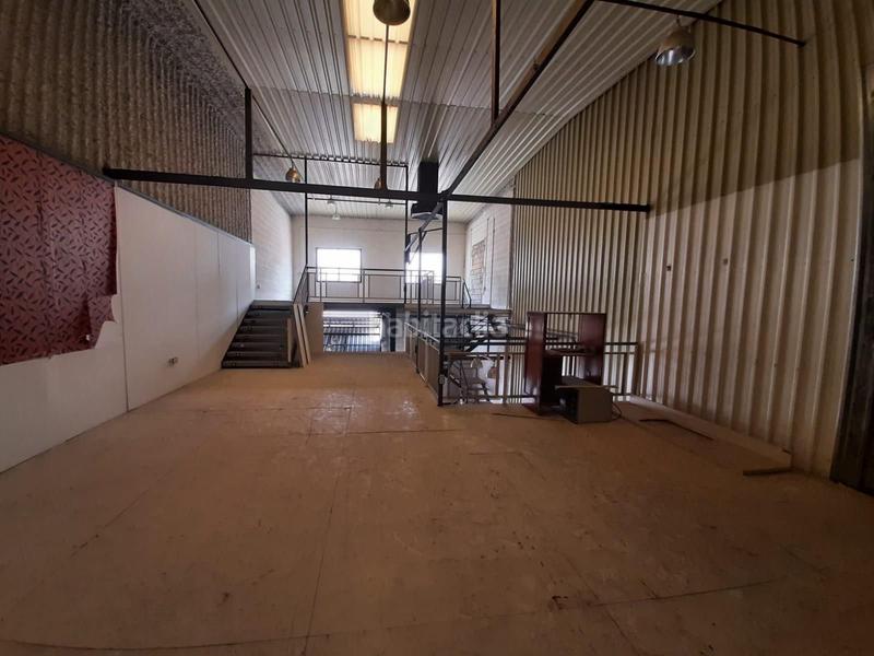 Foto 680d397f-2c81-41fe-8871-a1873f12d2ab. Affitto capannone industriale in Pisa Mairena del Aljarafe