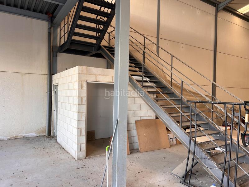 Foto 8bc22344-0342-4e25-9394-c7262a5506af. Alquiler nave industrial nave 300m2 Pisa en Pisa Mairena del Aljarafe