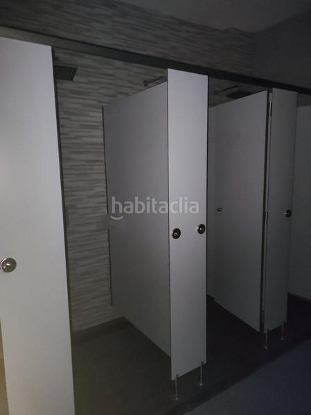 Foto 12daf38e-af84-4a83-8d81-990152c85aa6. Bâtiment à usage industriel dans Gelves