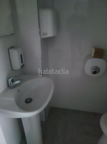 Foto 146053d5-a1d8-4458-b23b-ca4bf2439c35. Bâtiment à usage industriel dans Gelves