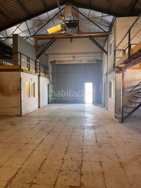 Foto fbb18a3b-580d-4ba9-a3e3-3ba439dacc9e. Location bâtiment à usage industriel dans La Cruz Camas