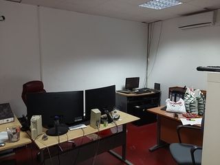 Fabrikhalle  De pilas. Nave industrial 530m2 pibo