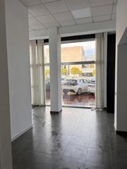 Bâtiment à usage industriel à Artesanía 18