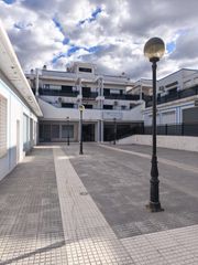 Rent Business premise  Almensilla. Local comercial 240m2