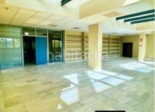 Foto f63a4da7-9cf2-41fe-921c-991da205f55c. Edificio in Pisa Mairena del Aljarafe