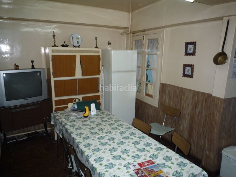 Foto b0b2885e-a4d2-4070-ab4b-7a96b6438106. Casa a Cacabelos