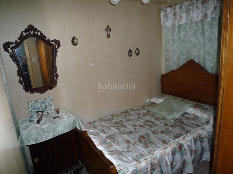 Foto dd6abf3b-f2a4-4c0e-9ece-6d28debae063. Casa a Cacabelos