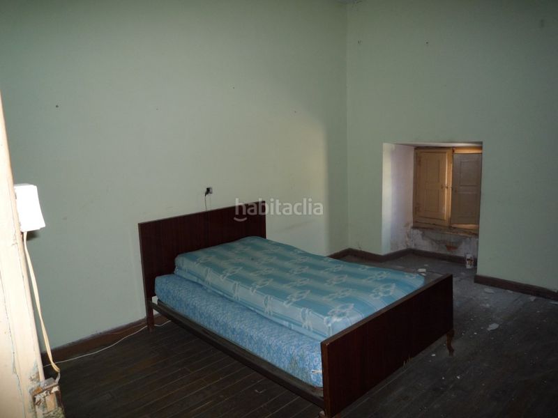 Foto f8e886bf-8a61-468c-9c9a-caa570e6c446. Casa a Cacabelos