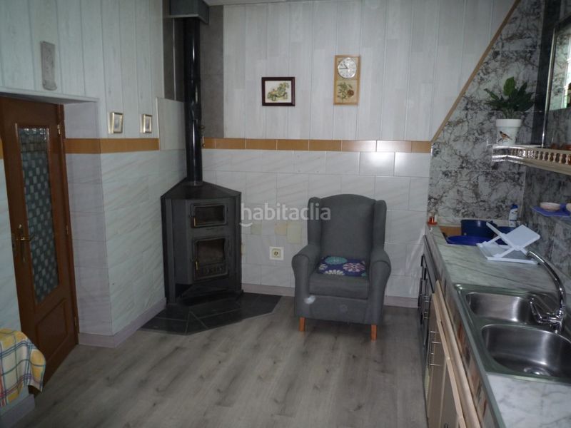 Foto b539e157-f603-4778-8a0c-74da5acdd274. Casa a Cacabelos