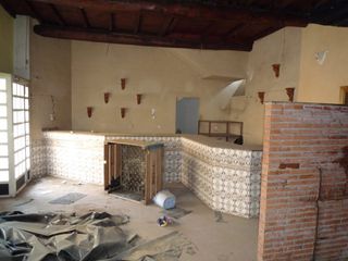 Local Comercial  Plaza constitucion. Se vende local comercial en camponaraya para reformar