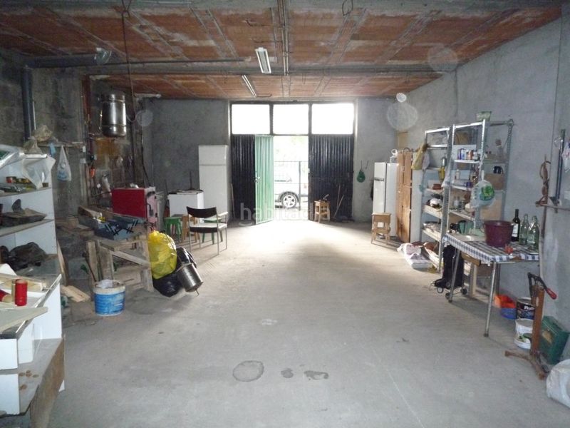 Foto 280fb21b-f397-4166-9115-43557ba89733. Casa amb aparcament a Cacabelos