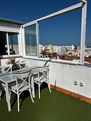 Pis  Calle luisa de guzmán. Oportunidad de inversión. 2 viviendas por una. centro-playa