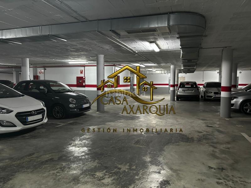 Foto bd61bab0-aa6e-48e6-b66e-6ce29aa30663. Parking coche en Camino Viejo de Málaga Vélez - Málaga