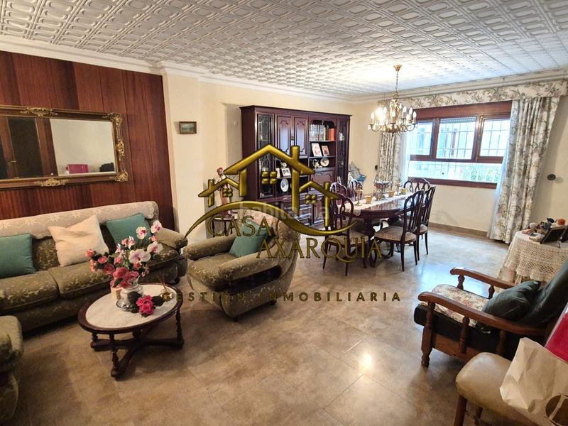 Foto e3ba9200-fa14-4f9c-91f4-4cca14ac5541. Casa adossada a Hispanidad - Vivar Téllez Vélez - Málaga