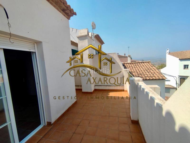 Foto 20d0b9d9-1bf7-4933-989e-21a19171da17. Casa a schiera con parcheggio piscina in Alcaucín