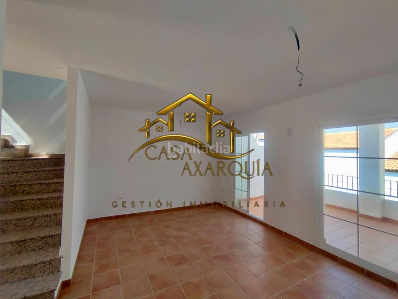 Foto bff010a0-8525-4851-9522-b1e4af739b76. Casa a schiera con parcheggio piscina in Alcaucín