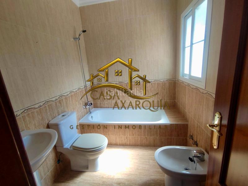 Foto fd3d6f7b-0f22-4bc4-8096-4f9e5bc763da. Casa a schiera con parcheggio piscina in Alcaucín