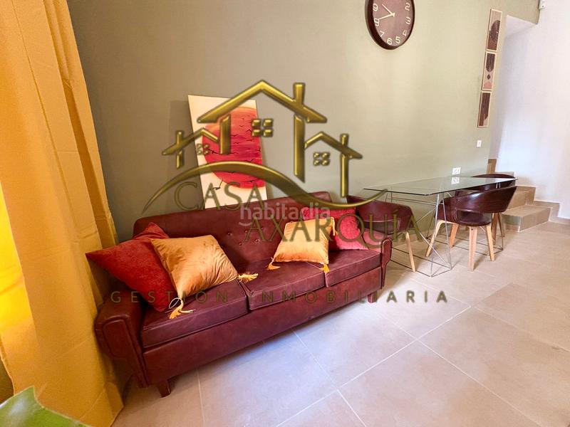 Foto ca7c2170-3b78-4fba-bde8-e95cf0ba39ae. Casa pareada en Centro Histórico Vélez - Málaga