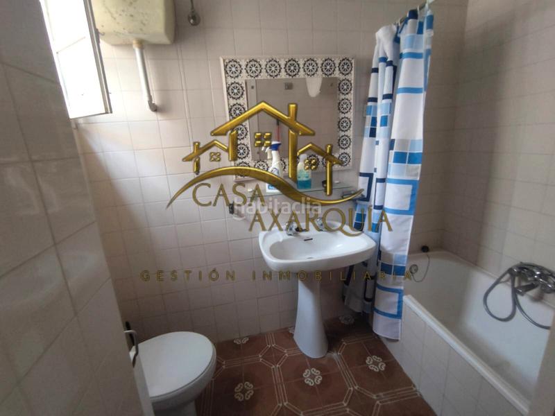 Foto 8fd4854c-f9ac-4f1b-a050-4f7a56276d40. Casa a Centro Ciudad - El Carmen Vélez - Málaga