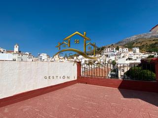 Maison  Calle jardines