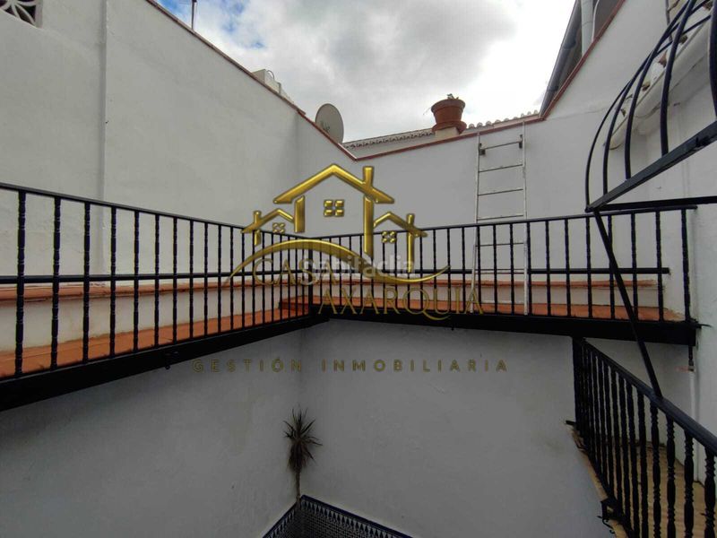 Foto f6e66c21-e82f-4d46-8e52-2dcd14263db2. Casa en Hispanidad - Vivar Téllez Vélez - Málaga