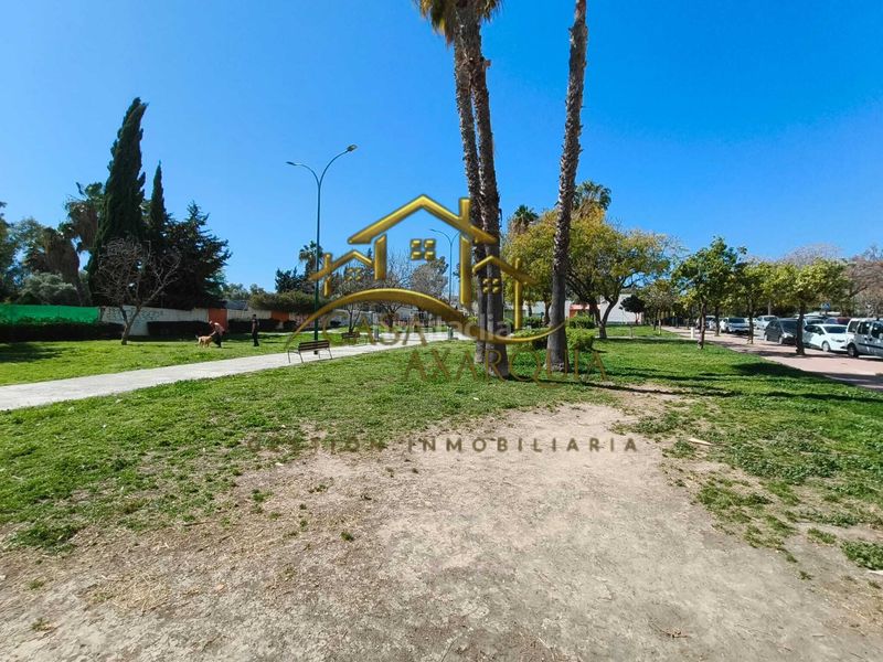 Foto 96b43d6e-26b5-43b6-a2d8-ec2344a2ceb9. Flat in Martiricos - La Roca - La Rosaleda Málaga