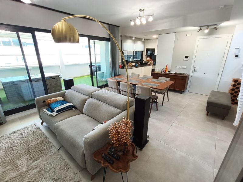 Foto edd17699-33ff-4ed1-af4d-90507b6d8167. Àtic amb piscina a Los Álamos Torremolinos