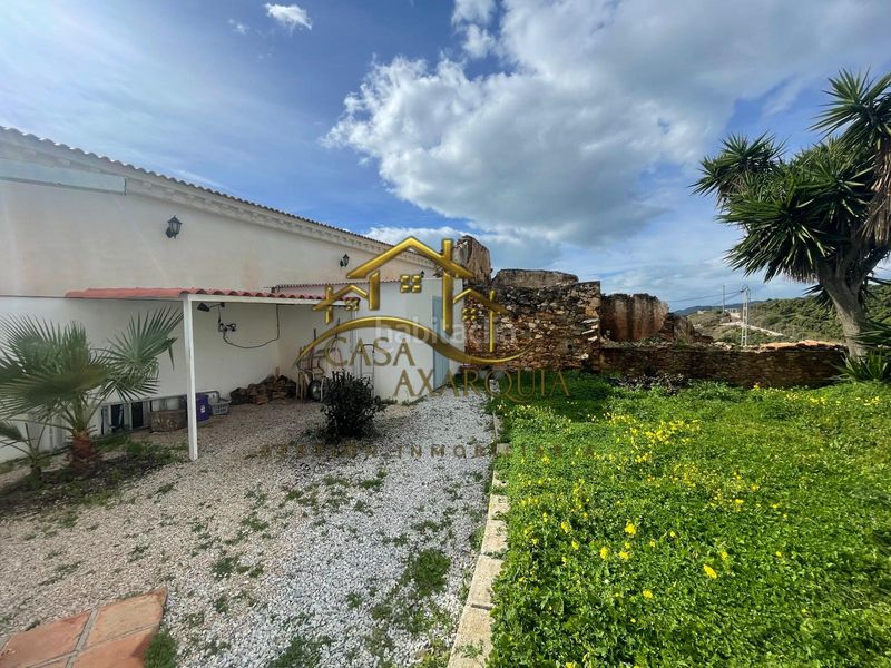 Foto 0f7723f6-bc90-492a-a88e-17b3d3bb7266. Masía en Camino Viejo de Málaga Vélez - Málaga