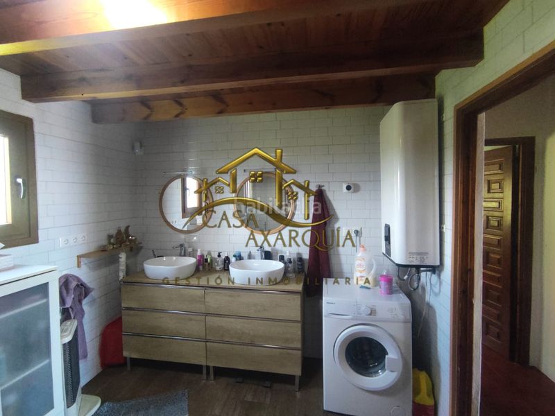 Foto 605fb198-61b4-4b8d-b3d1-48215270a3b9. Masía en Camino Viejo de Málaga Vélez - Málaga