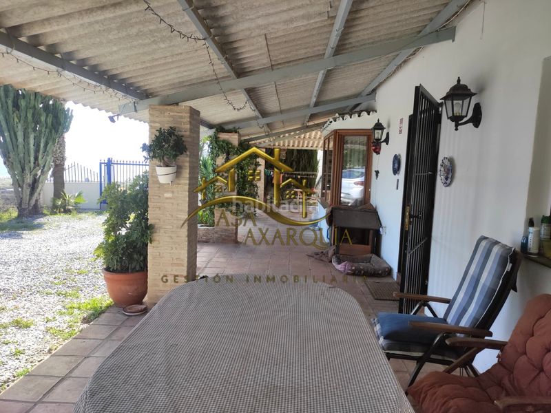 Foto 8dd7eb3f-d52c-4321-82c0-dddc378193e2. Masía en Camino Viejo de Málaga Vélez - Málaga