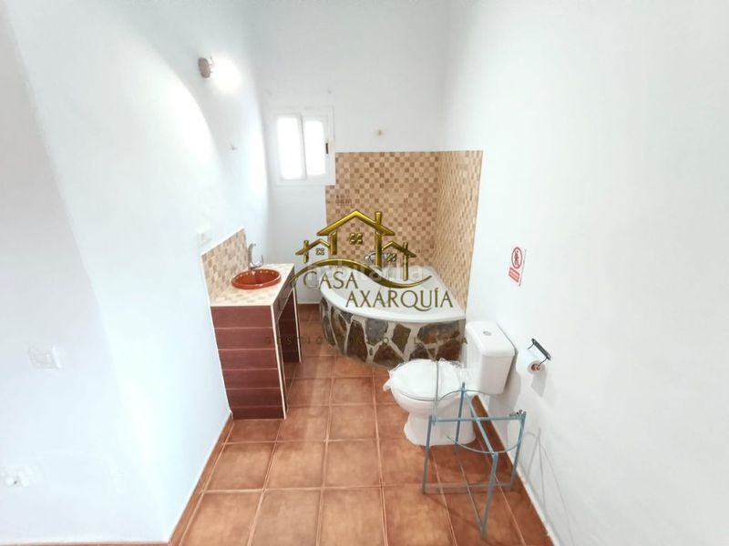 Foto f56b2152-2758-4b21-a96e-f521227fe2e1. Finca rústica en Cútar