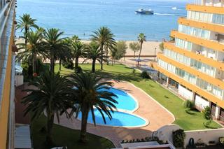 Apartament a Avinguda de la gola de l'estany 20. Apartamento con vistas al mar y piscina comunitaria en venta en