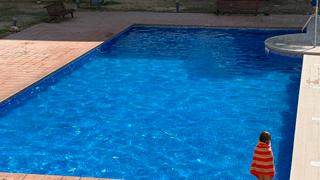 Apartament a Carretera besalú roses 149. Preciso piso vistas piscina en roses con parking