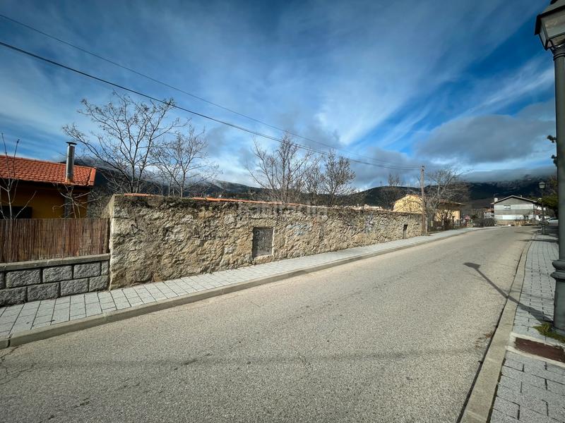 Foto d384e068-356a-4183-bac5-3c50bd45111f. Terreno residenziale in Cercedilla