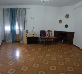 Pis a Cercedilla. Piso céntrico en venta
