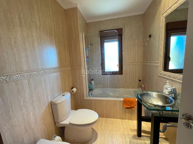 Foto 856bd1e1-b752-43e1-9514-a0b8ae4f7eb7. Pis amb xemeneia calefacció a Cercedilla