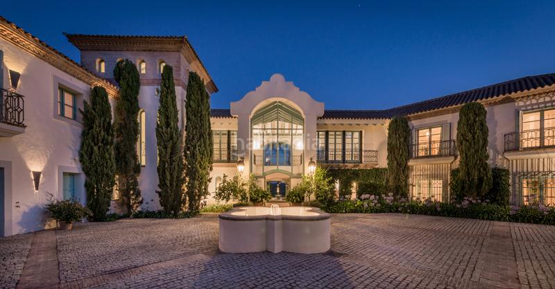 Foto 6becf640-c165-4aa1-9153-fd94b161de78. Miete chalet mit kamin heizung parking pool in Sotogrande alto Sotogrande