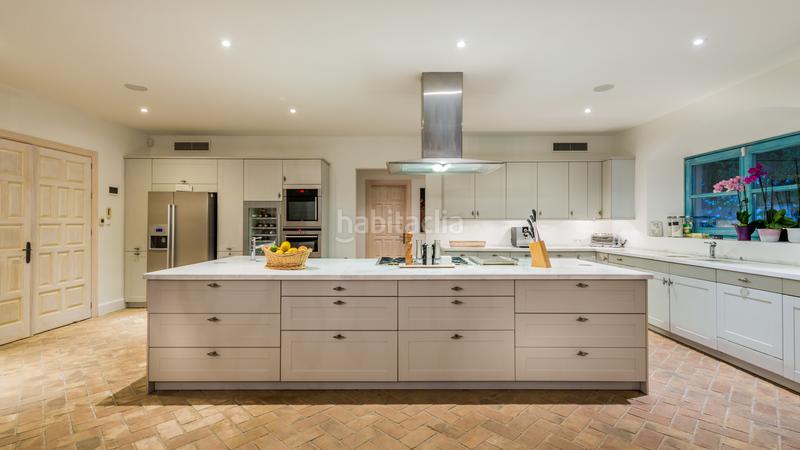 Foto dba0fc1a-79c4-4d7e-8738-fb055267a991. Miete chalet mit kamin heizung parking pool in Sotogrande alto Sotogrande