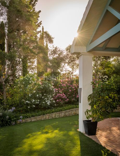 Foto ae428975-9a1f-49eb-b29a-311e33e16667. Rent chalet with fireplace heating parking pool in Sotogrande