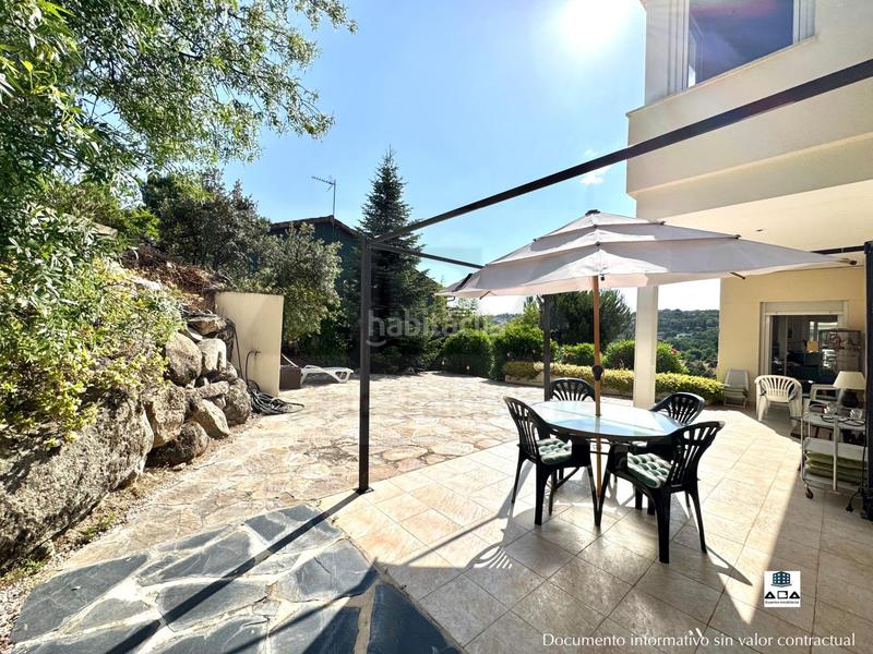Foto 11cfd80f-dbd9-44c4-9194-e62b40086bef. Chalet  de lujo en los peñascales con vistas al lago en venta aba expertos inmobiliarios en Torrelodones
