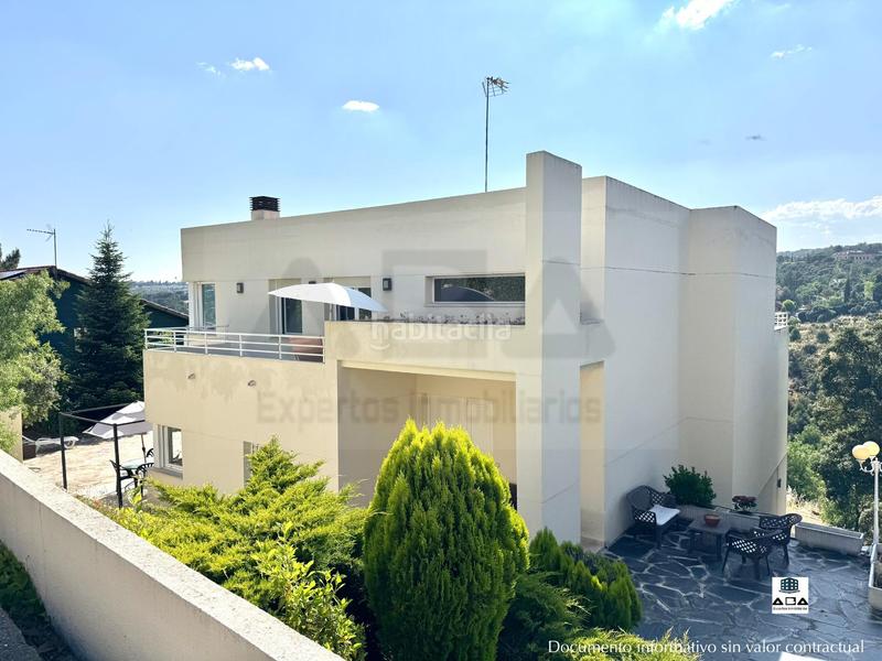 Foto 4b98f0a9-a41a-423b-922d-af000d65f9ac. Chalet  de lujo en los peñascales con vistas al lago en venta aba expertos inmobiliarios en Torrelodones