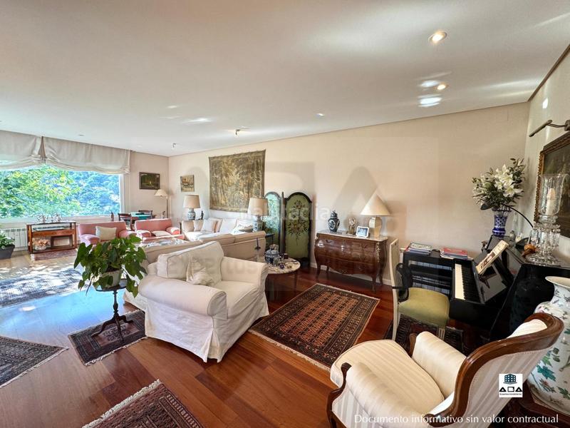 Foto 5fd4b77c-647f-4b8c-b744-b56f65443985. Chalet  de lujo en los peñascales con vistas al lago en venta aba expertos inmobiliarios en Torrelodones