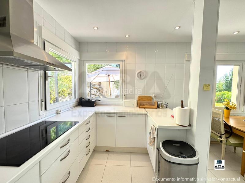 Foto 89897a15-c7ce-4aab-be63-62eb3b7fe496. Chalet  de lujo en los peñascales con vistas al lago en venta aba expertos inmobiliarios en Torrelodones
