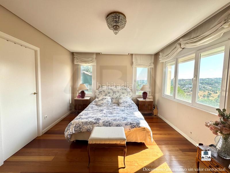 Foto e454f03b-f0a1-44da-9875-2c9471d9a880. Chalet  de lujo en los peñascales con vistas al lago en venta aba expertos inmobiliarios en Torrelodones