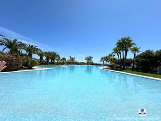 Rez-de-chaussée à Camino camino de atall 66. Exclusivo bajo con jardín privado en alcossebre costa azahar, ca