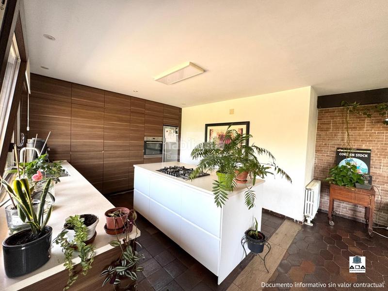 Foto a6fe043e-ac55-4677-b939-f62a55d4adc4. Chalet espectacular chalet en la mejor zona a 1 km de la playa aba expertos inmobiliarios en Gijón