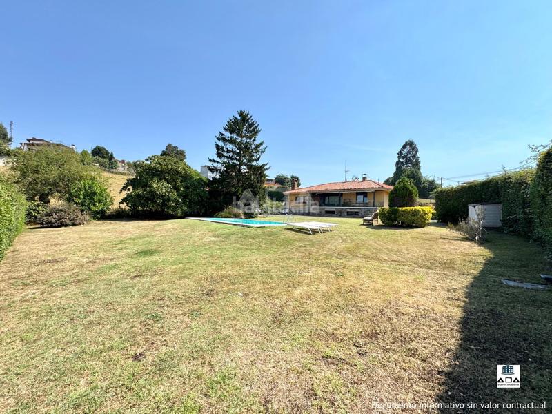 Foto ca1ab241-0a3a-42f6-9743-181eb2274ea2. Chalet espectacular chalet en la mejor zona a 1 km de la playa aba expertos inmobiliarios en Gijón
